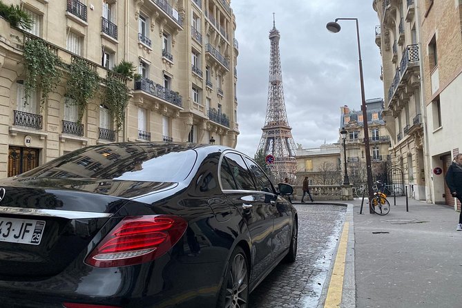 Paris Airport Transfers - Private Car - Booking the Private Car Service