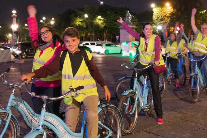 Paris Evening Bike Tour With 1-Hour Seine River Cruise - Meeting and Pickup