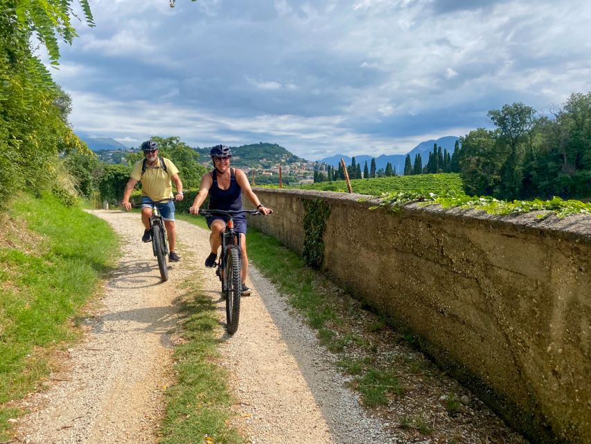 Pastrengo: E-Bike Tour and Wine Tasting in the Castle - Visiting Historic Austrian Forts