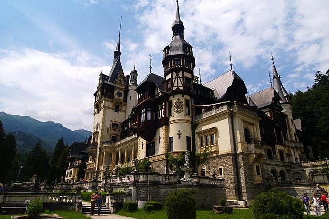 Peles Castle, Bran Castle, Rasnov Fortress, Sinaia Monastery Tour From Brasov - Exploring Romanian History