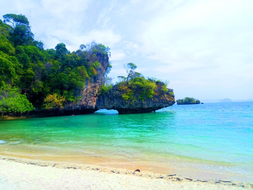 Phuket: Private Hong Island Speedboat Charter Tour - Pakbia Island Highlights