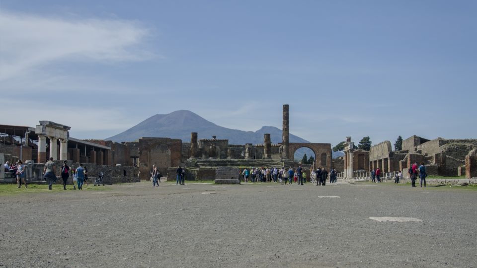 Pompeii and Herculaneum: Private Tour From Naples - Exploring Pompeii