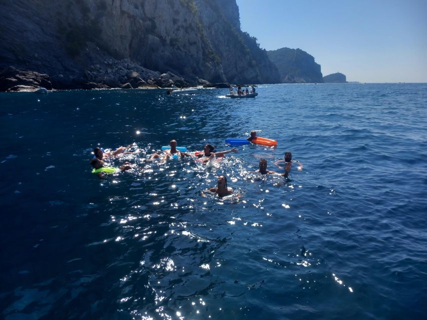 Portovenere: Islands Private Boat Trip With Meal - Highlights and Experience