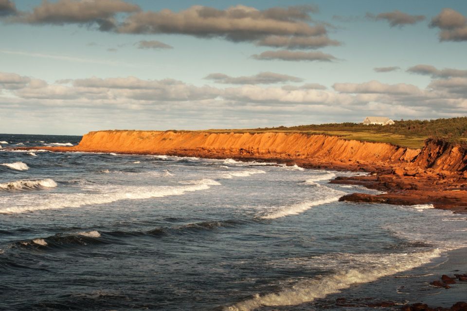 Prince Edward Island: Guided Tour With Anne of Green Gables - Scenic Viewpoints and Lookouts