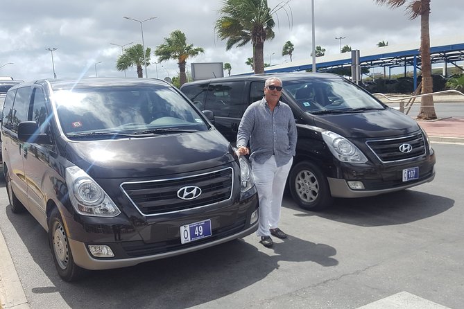 Private Airport Transfers in Aruba - Booking Requirements and Details
