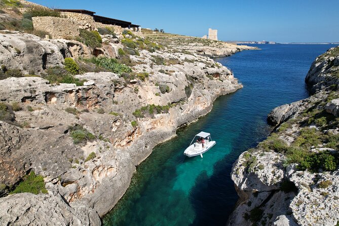 Private Boat Charter Comino, Blue Lagoon, Crystal Lagoon, Gozo - Meeting and Pickup Logistics