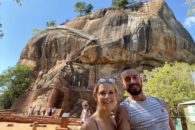 Private Car & Driver for 07 Days Tour In Sri Lanka - Transportation and Accommodation