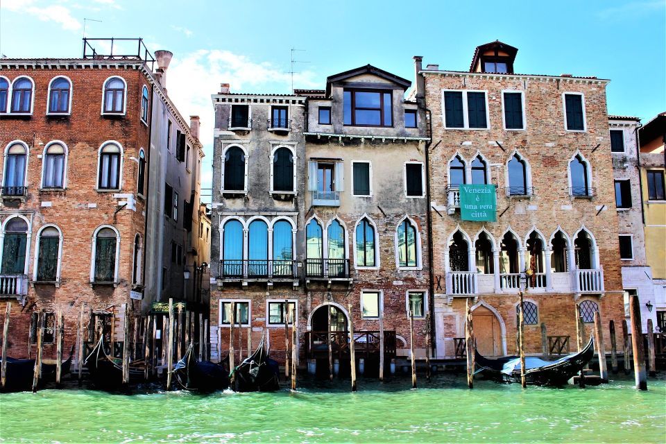 Private Cruise: Venice Viewed by the Water - Discovering Hidden Gems