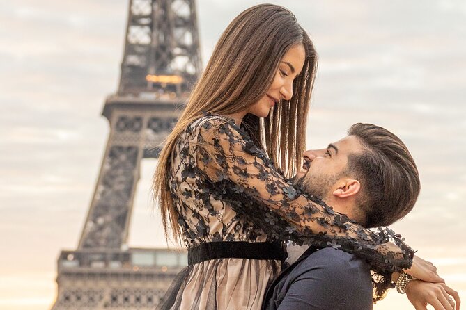 Private Guided Professional Photoshoot by the Eiffel Tower - Additional Information