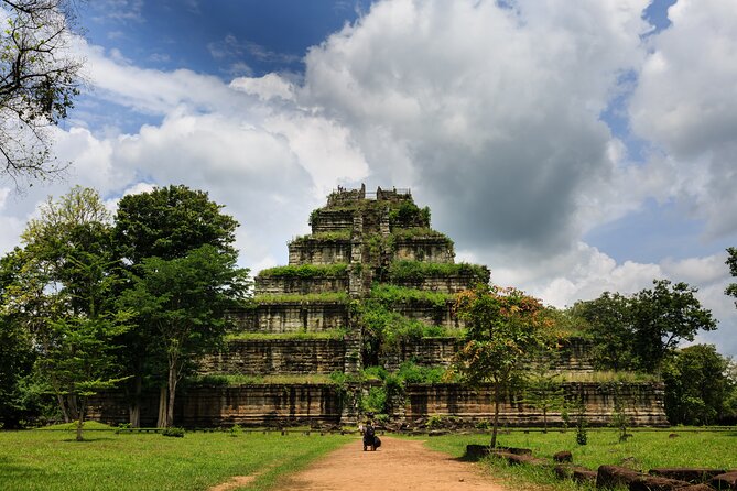 Private Koh Ker & Beng Mealea Full-Day Tour (by A/C Vehicles) - Pickup and Meeting Details