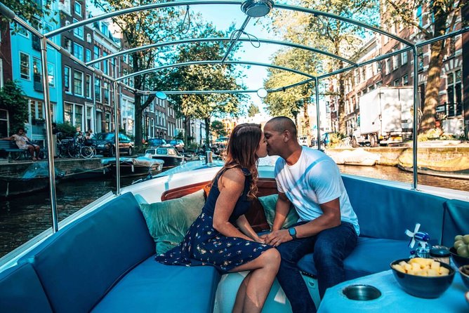 Private Romantic Canal Cruise Amsterdam With Bubbly and Snacks - Pickup and Dropoff Location