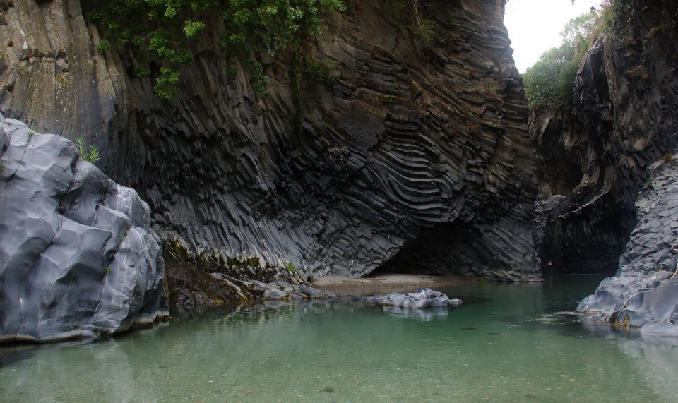 Private Tour of Alcantara Gorges. Including Food and Wine - Refreshing River Swimming Experience