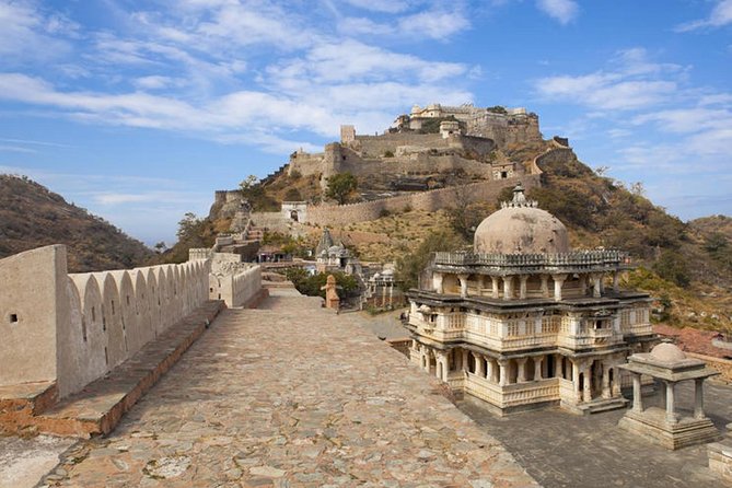 Private Transfer From Udaipur To Jodhpur Via Jain Temple & Kumbhalgarh Fort - Booking and Confirmation