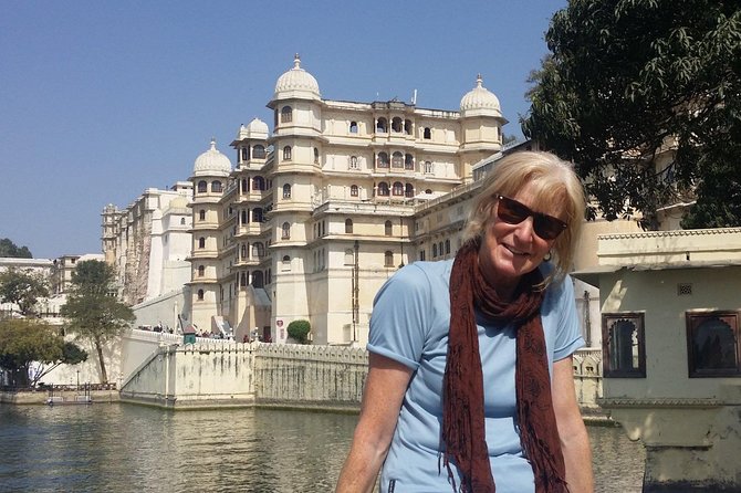 Private Udaipur Sightseeing Tour With Guide - Explore Udaipurs Cultural Attractions