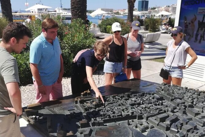 Private Walk & Storytelling Experiance in Split - Meeting the Local Expert Guide