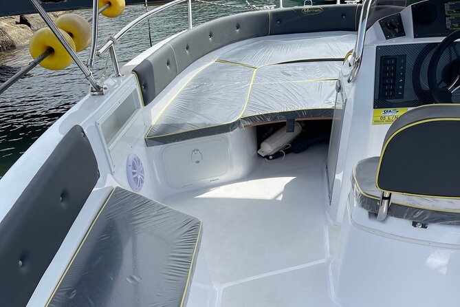 Rent a New Fully Equipped Boat in Tropea. 4 Unforgettable Hours - Fishing Equipment