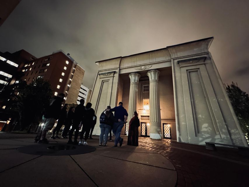 Richmond: Court End Walking Ghost Tour - Eerie Atmosphere