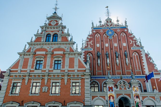 Riga Old Town Walking Tour - Inclusions and Accessibility