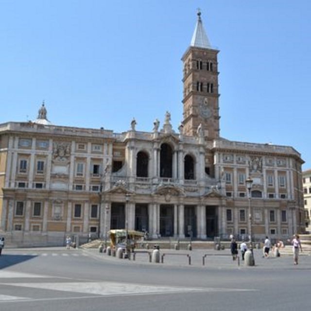 Rome: Basilica of Santa Maria Maggiore Tour - Reliquary of the Baby Jesus