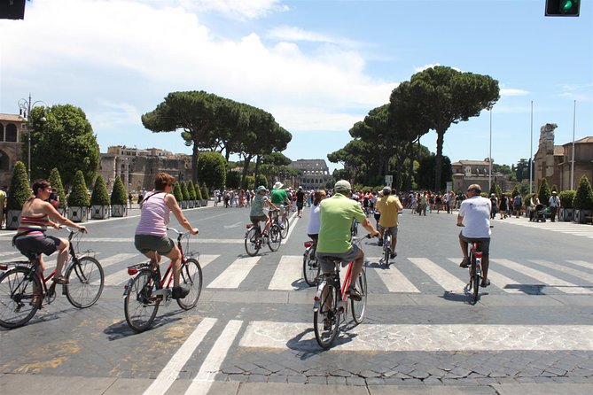 Rome by Bike - Classic Rome Tour - Exploring Ancient Ruins