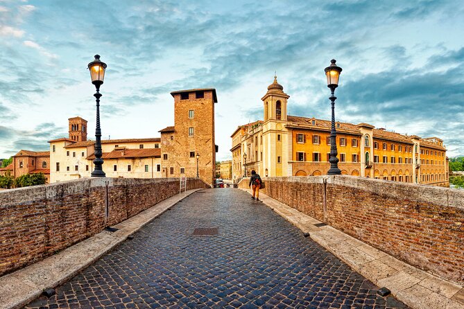 Rome: Trastevere Food Tour & Dinner in a Roman Villa - Walking Tour of Jewish Ghetto