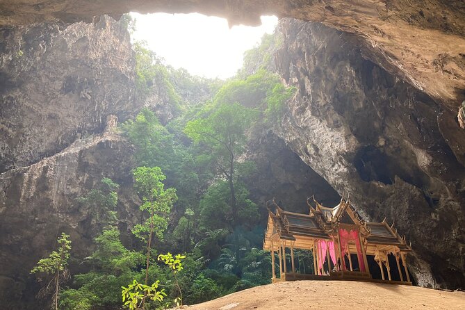 Sam Roi Yod National Park & Praya Nakhon Cave Private Tour From Hua Hin - Tour Accessibility and Fitness Level