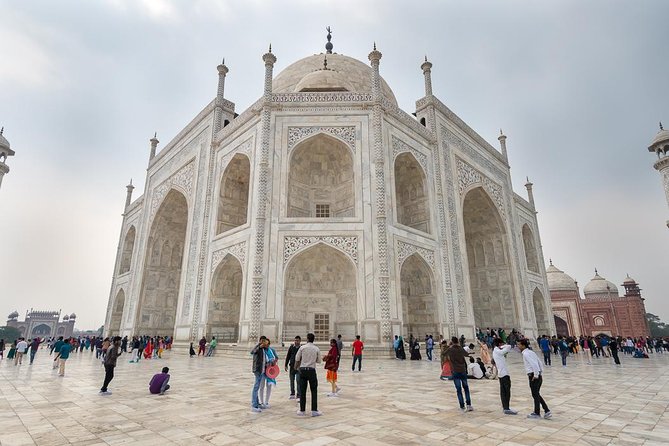 Same Day Taj Mahal Tour by Car From Delhi - Accessibility Features