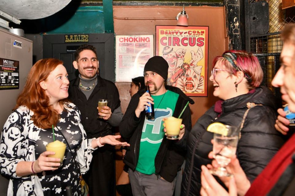 San Francisco: Ghosts, Boos and Booze Haunted Pub Crawl - A Saloon Built Into a Shipwreck