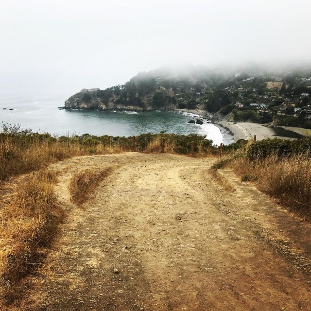 San Francisco: Marin Headlands Gravel Biking Tour +GG Bridge - Skill Level Requirements