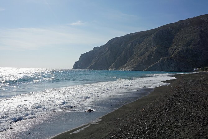 Santorini Highlights: The Best Shore Excursion for Cruise Ships - Comfortable, Air-conditioned Bus Transportation