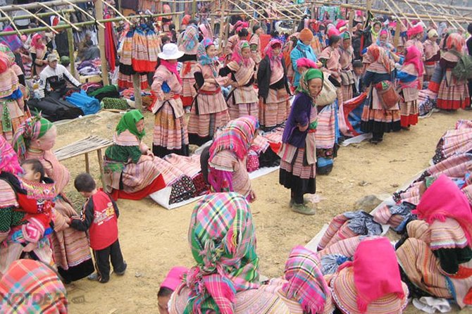 Sapa Trek Tours -2D1N Stay At 3*** -TRANSFER BY SLEEPING BUS - Health and Accessibility