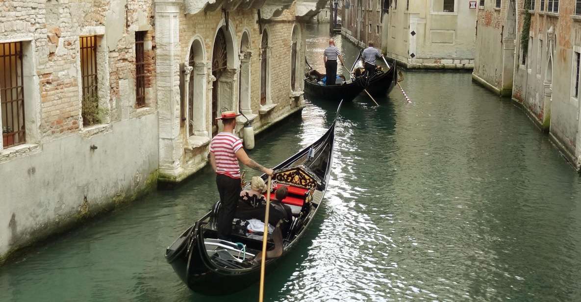 Secrets of Venice: Exclusive Gondola Discovery - Starting Location and Itinerary