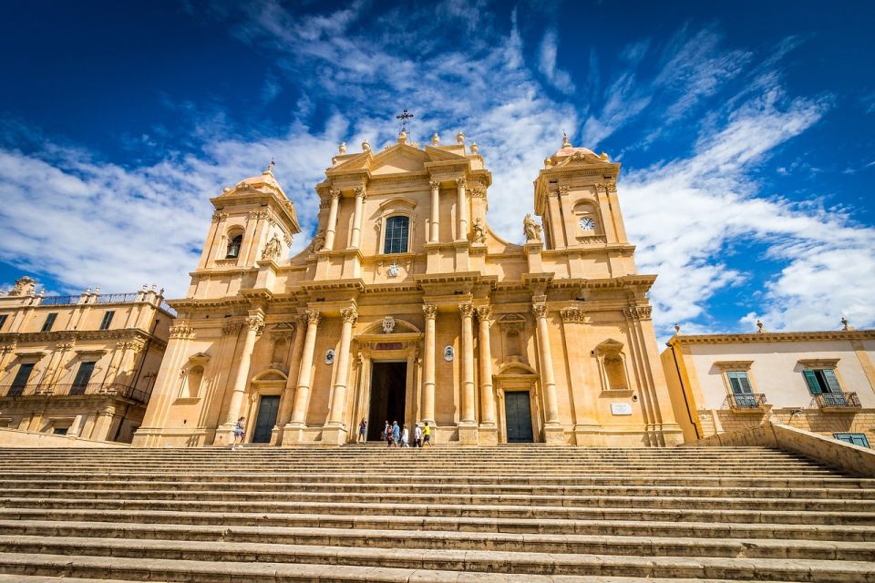 Semi-Private Journey Catania, Siracusa & Ortigia With Lunch - Included in the Tour