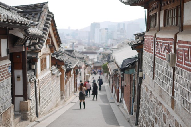 Seoul City Private Full-Day Tour Including Lunch - Jogyesa Temple Visit