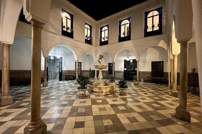 Seville Paranormal Small-Group Walking Tour - Discovering the Santa Cruz Neighborhood