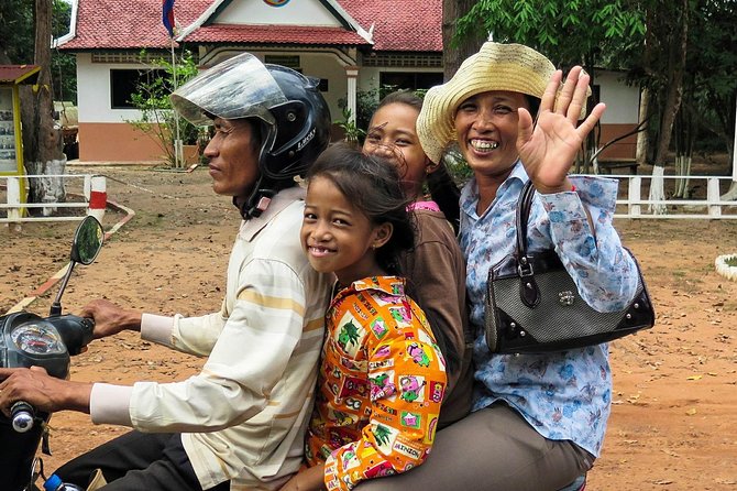 Siem Reap City Hidden Gems (Private Guided Tour) - Visiting the Hidden Temple