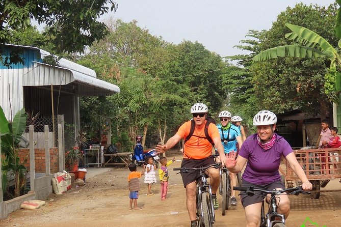 Silk Island Cycling Adventure & Lunch With Locals - Observe Traditional Cambodian Villages