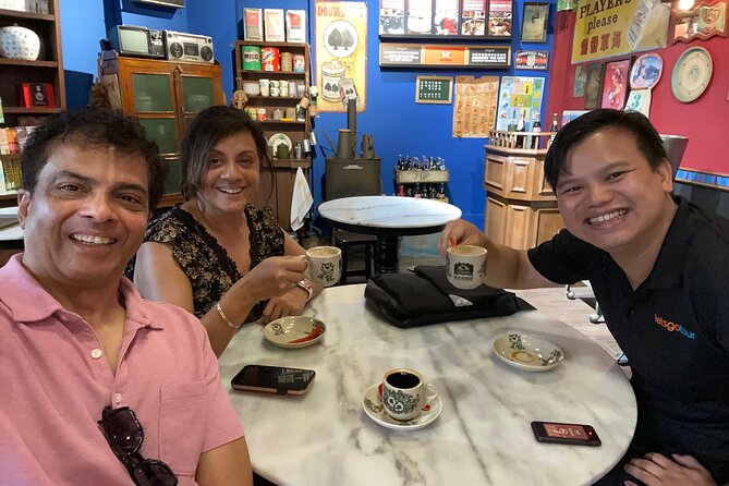 Singapore: Chinatown Hawker Food Tasting Tour - Accessibility and Transportation