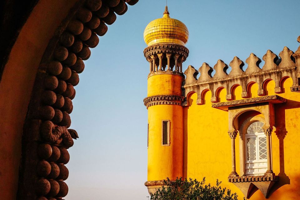 Sintra: Guided Highlights Tour Ending in Cabo De Roca - Discovering Sintras Architecture