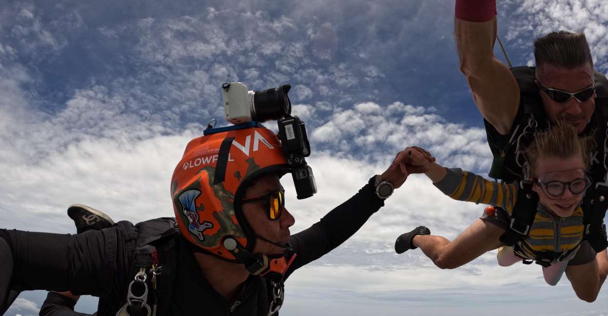 Skydive With Video - Pickup and Transportation