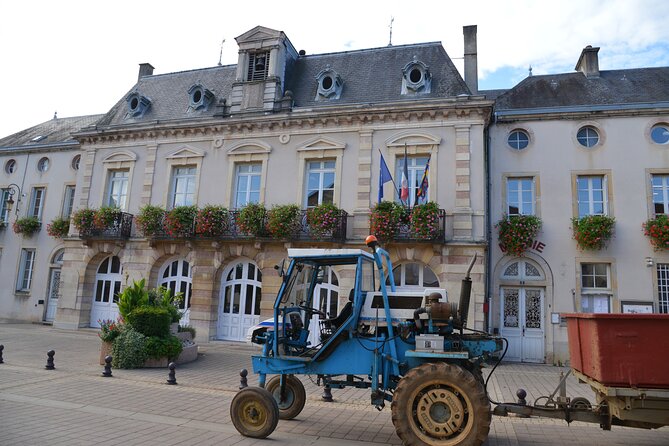 Small Group Burgundy Tour of Beaune With Wine Tasting From Dijon - Insider Tips From a Local