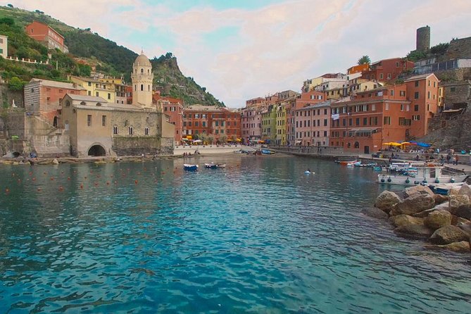 Small-Group Cinque Terre Discovery With Seafood Lunch - Boat Ride and Hiking