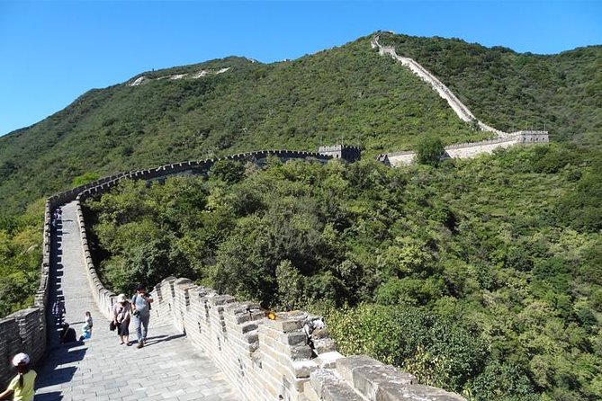 Small Group-Jinshanling Great Wall 1-Day Tour - Included in the Tour