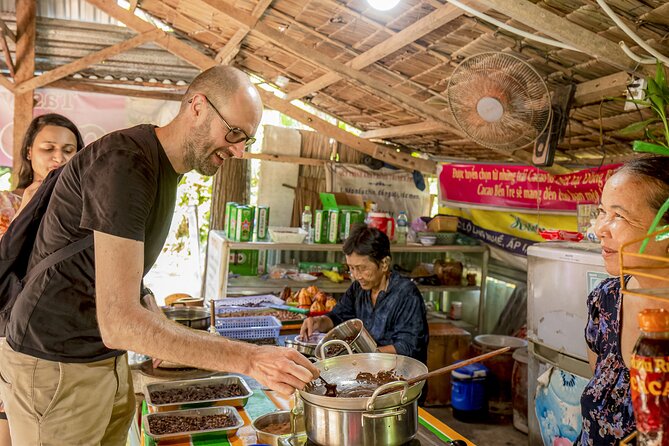 Small-Group Mekong Delta Day Trip: Boat Ride, Cottages & Pagoda - Sampling Regional Products and Vietnamese Cuisine