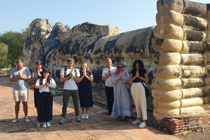 Small Group Tour to Ayutthaya Temples From Bangkok With Lunch - Lunch at a Local Restaurant