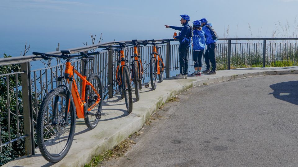 Sorrento: Mozzarella Tasted on an Electric Mountain Bike (E-MTB) - Mozzarella Tasting Experience