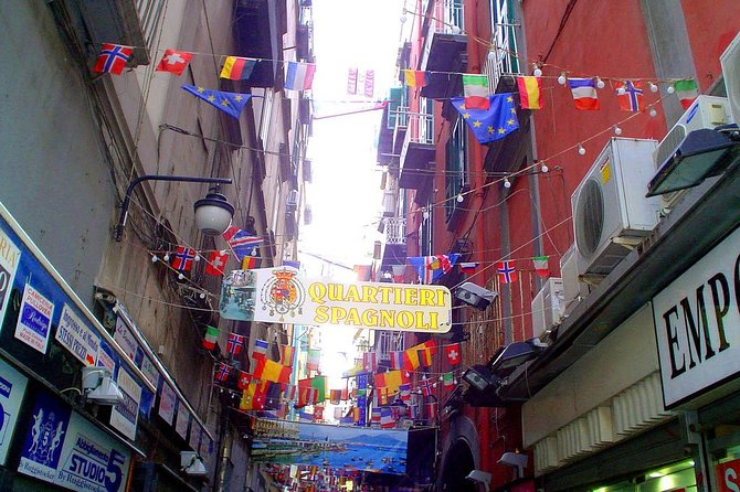 Spanish Quarters Tour - Exploring Bassi Houses