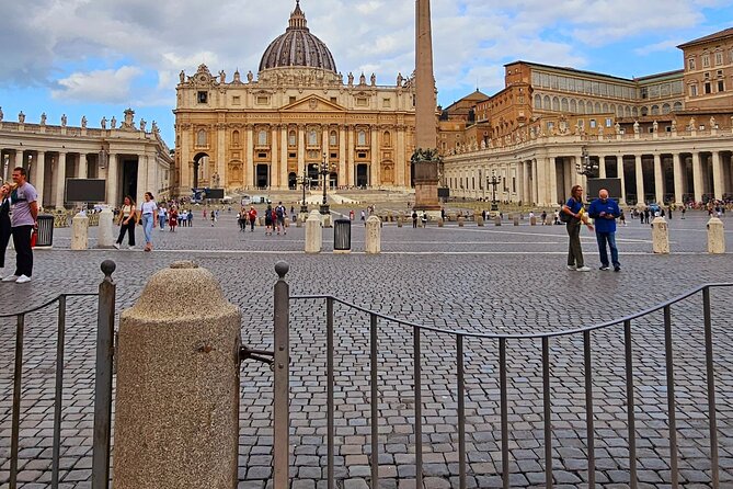 St. Peters Basilica Dome to Underground Grottoes Tour - Meeting and End Points