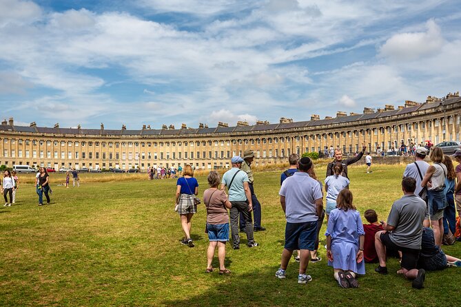 Stonehenge Inner Circle and Bath Tour With Dinner - Bath Walking Tour