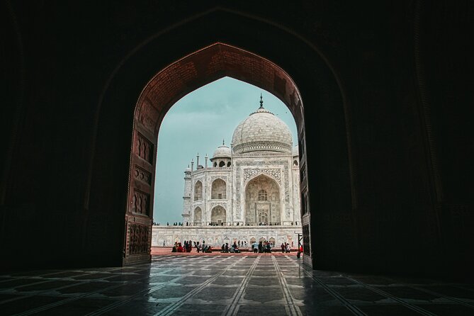 Sunrise And Sunset Private Taj Mahal Tour From Delhi - Accessibility Features